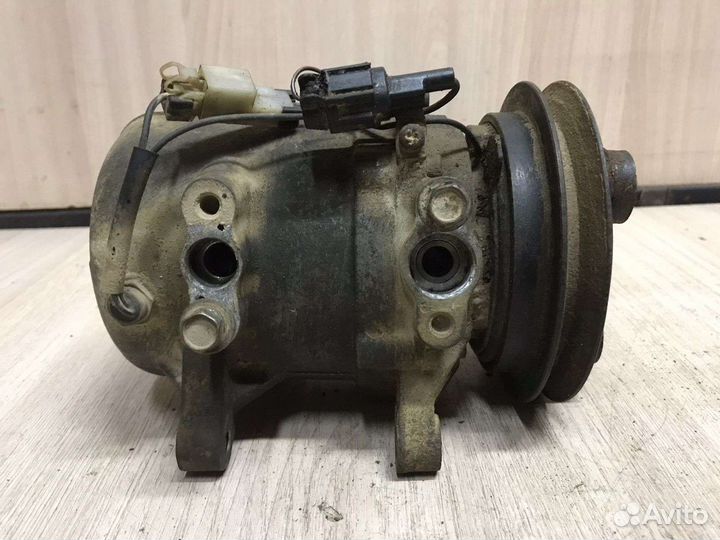 Компрессор кондиционера Nissan primera p11