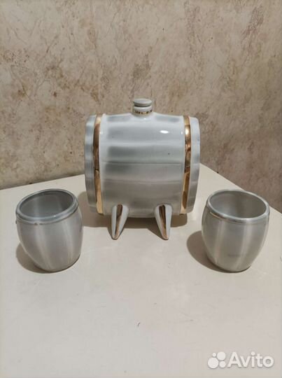 Набор графин бочонок и 2 стопки