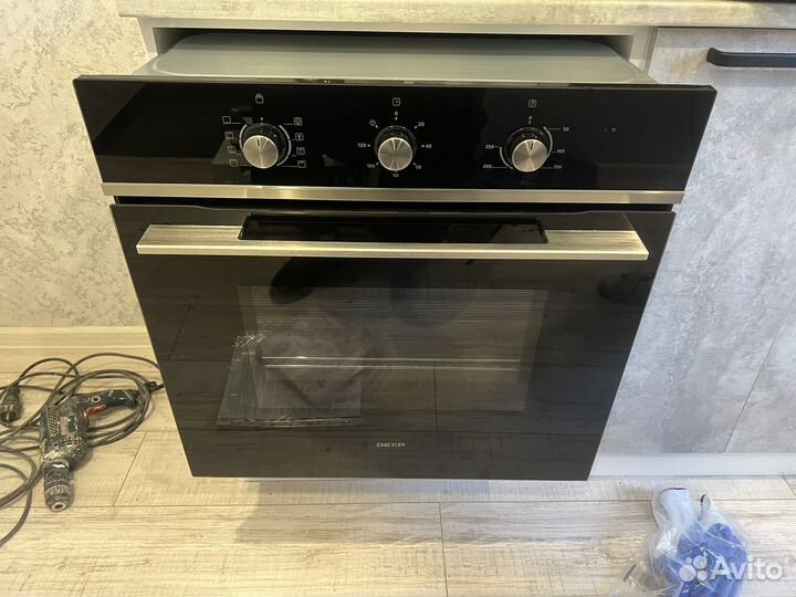 Духовой шкаф
