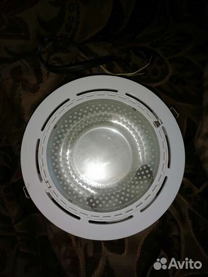 Светильниик