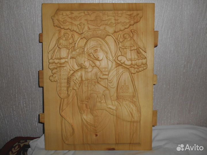 Резные картины из дерева