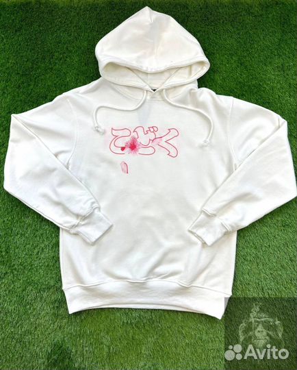 Худи Vlone Sakura