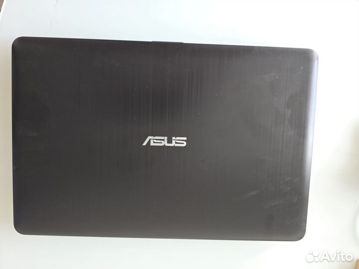 Ноутбук asus