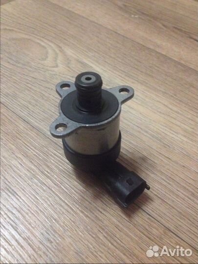 Регулятор давления подачи топлива Пежо/Ситроен