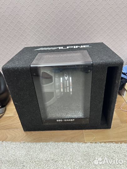 Сабвуфер alpine