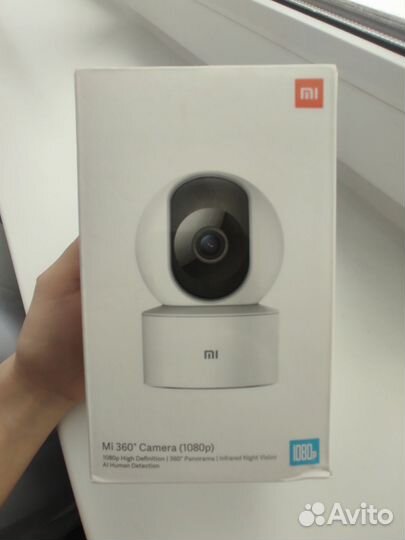 Камера видеонаблюдения купольная