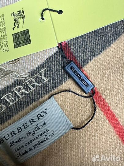 Шарф Burberry