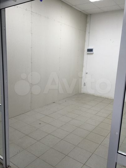 Торговая площадь, 12 м²