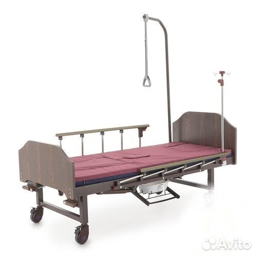 Медицинская кровать функциональная