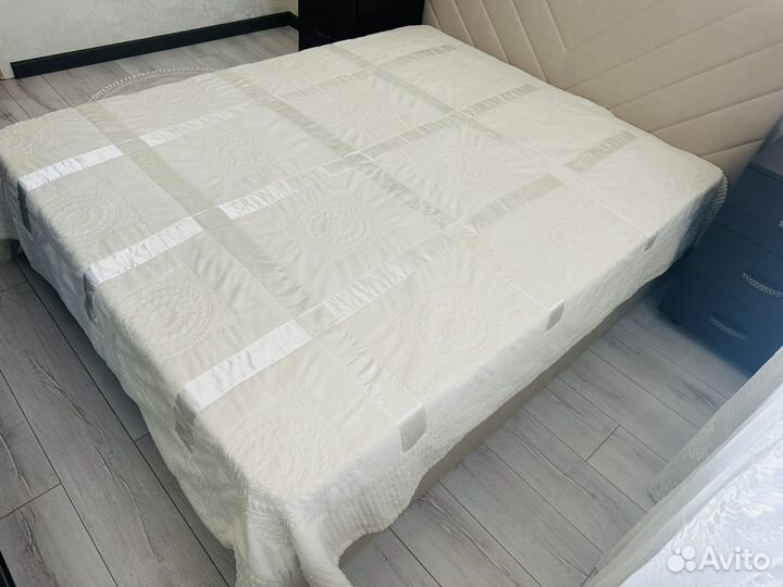 Покрывало на кровать