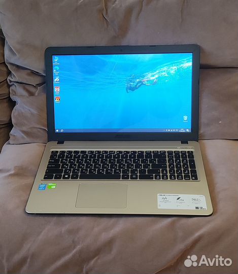 Ноутбук asus i3-5005U/GT920M/6GB/SSD240Gb