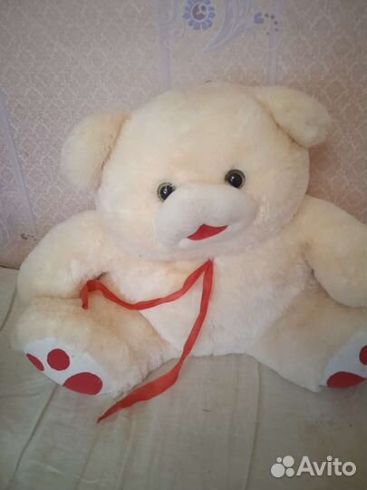Плюшевый медведь