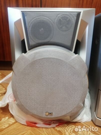 Музыкальный центр lg с караоке