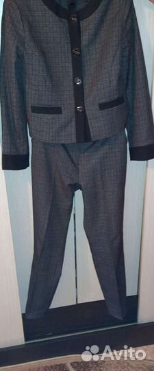 Школьная форма(4шт) +Рубашки