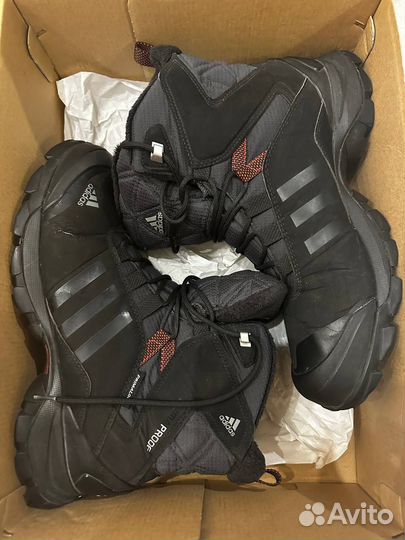 Зимние ботинки adidas оригинал (ультра теплые)