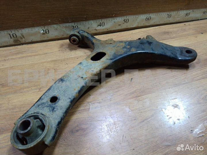 Рычаг передний правый Субару Легаси / Аутбэк Bl/B1