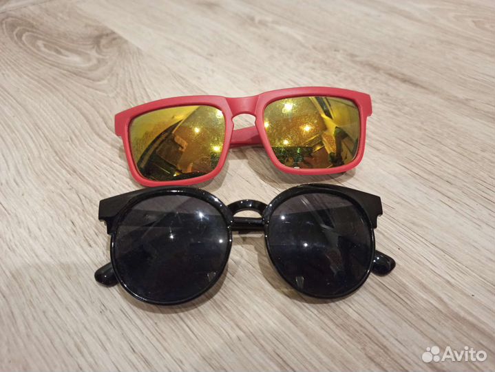 Солнцезащитные очки