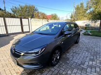 Opel Astra 1.6 MT, 2017, 200 000 км, с пробегом, цена 1 490 000 руб.