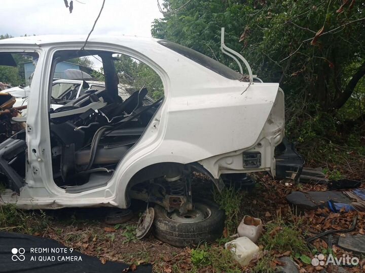 Задняя часть Chevrolet aveo t250