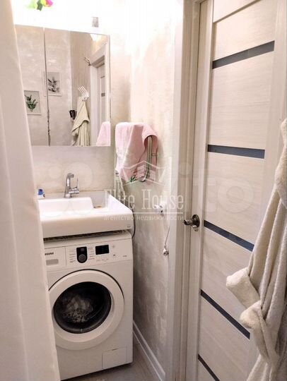 2-к. квартира, 55 м², 1/5 эт.