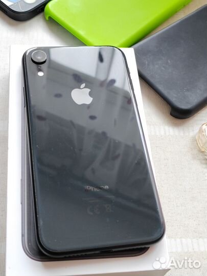 iPhone Xr, 64 ГБ