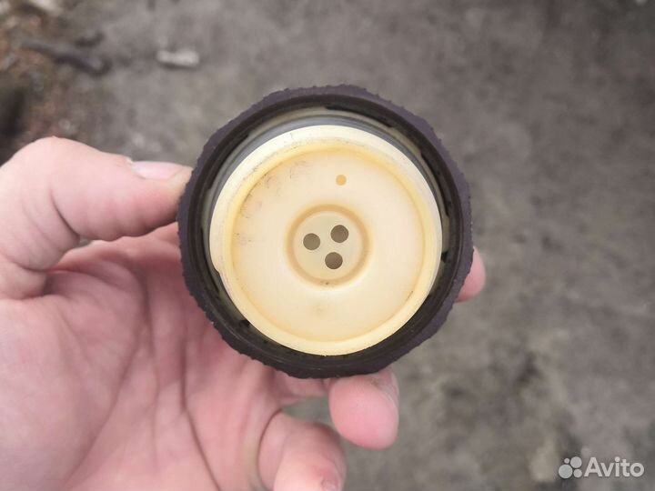 Крышка бензобака