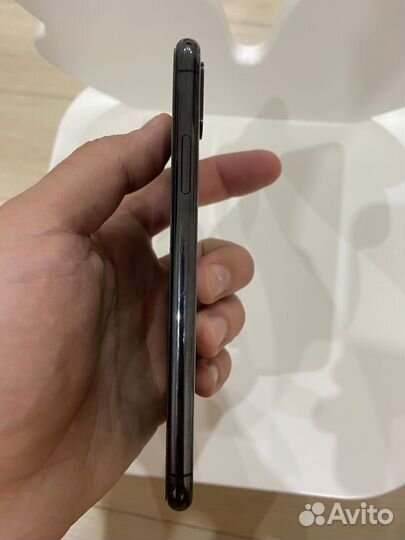 iPhone X, 256 ГБ