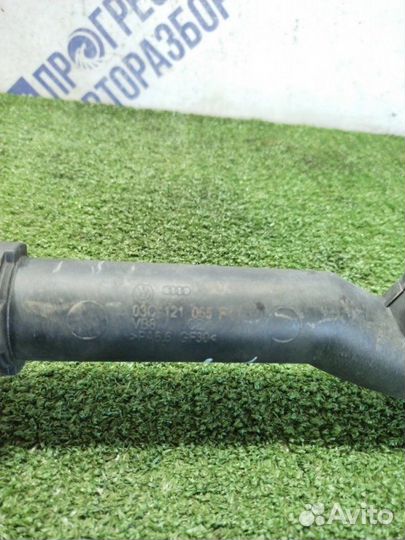 Патрубок системы охлаждения Volkswagen Tiguan