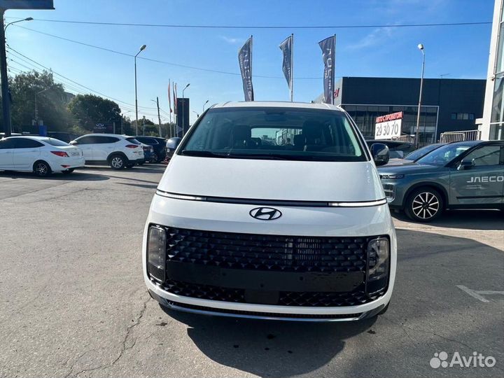 Hyundai Staria 2.2 AT, 2024, 1 км