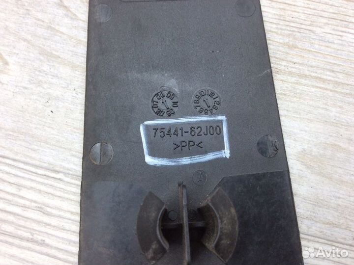 Накладка декоративная Suzuki Sx4 седан M16A 2008