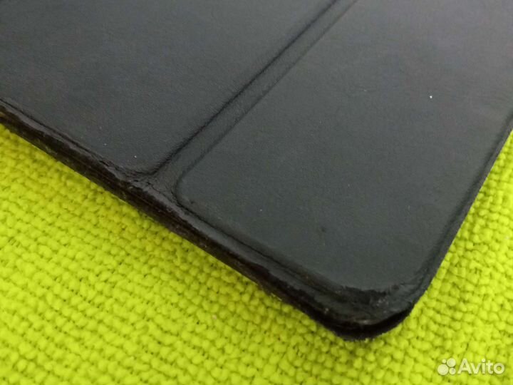 Чехлы на iPad