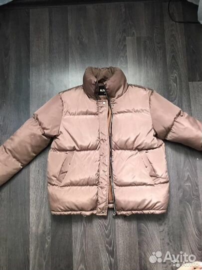 Куртка женская дутая 44(S)