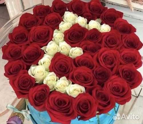 Именные букеты из роз с доставкой