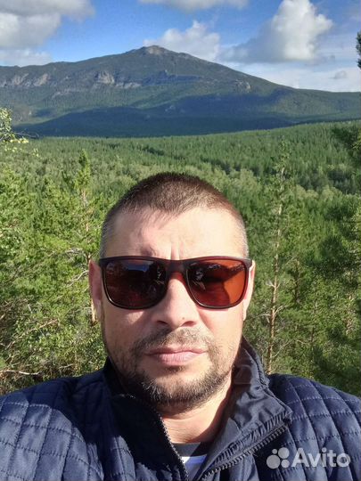 Бригада монтажников металлоконструкций