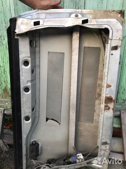 Дверь передняя левая ауди 80 b4