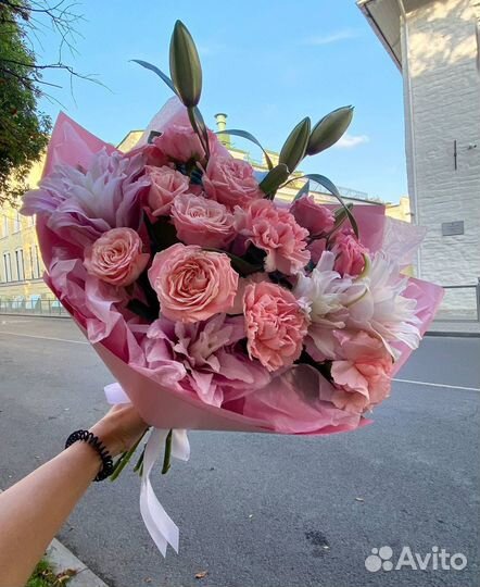 Цветы букеты доставка Лилия