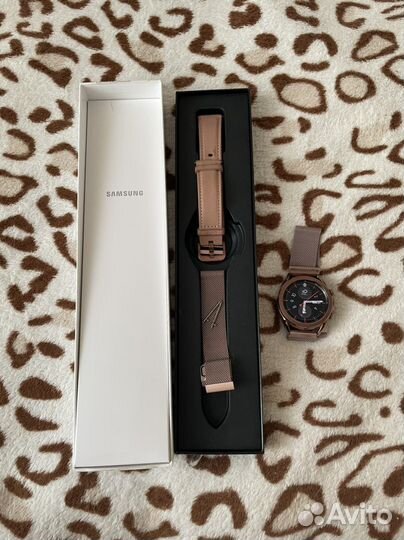 Часы Samsung galaxy watch 3 41мм