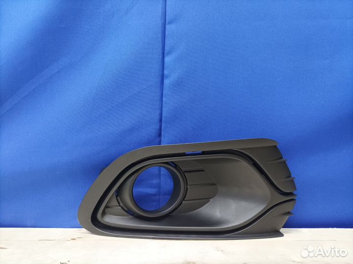 Окантовка птф правая Renault Logan 2 2014