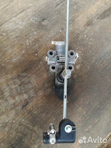 Кран уровня пола SV-1395