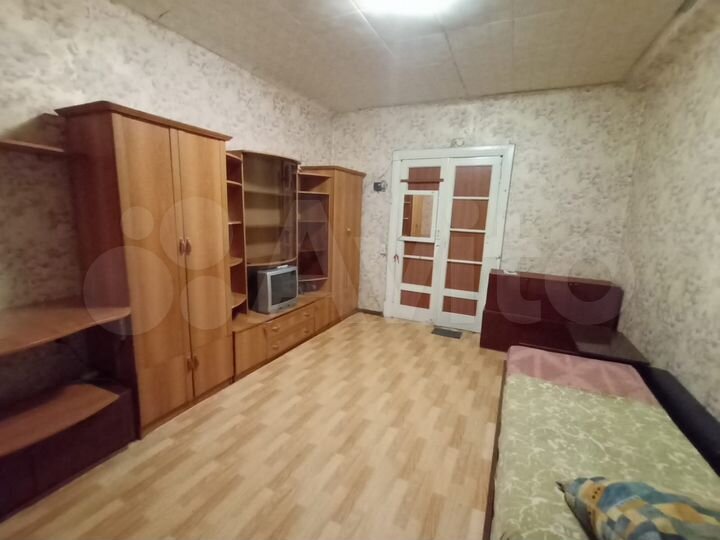 Комната 18 м² в 2-к., 3/3 эт.