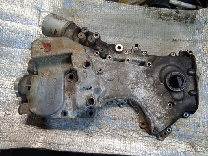 Крышка двигателя передняя skoda A5