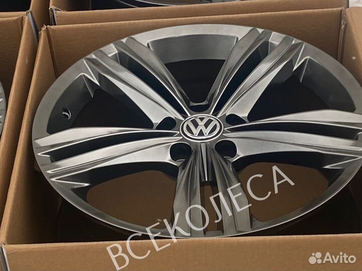 Sebring r19 8,5j et 38 dia 57,1 tiguan диски