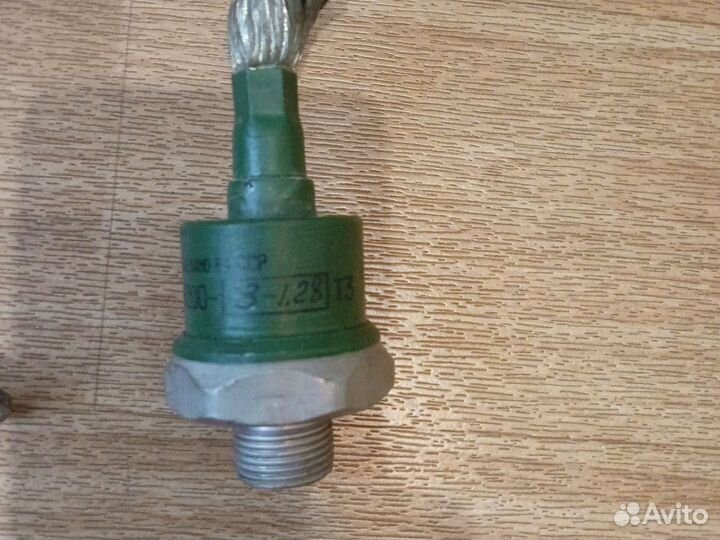 Диоды новые В200