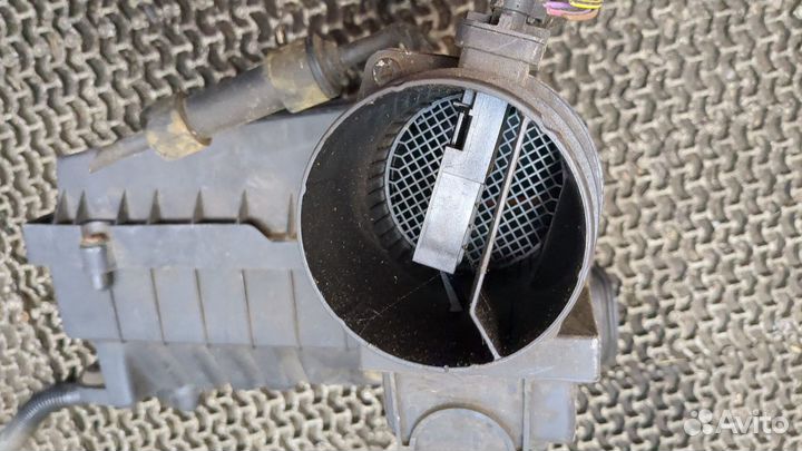 Корпус воздушного фильтра Volkswagen Caddy, 2014