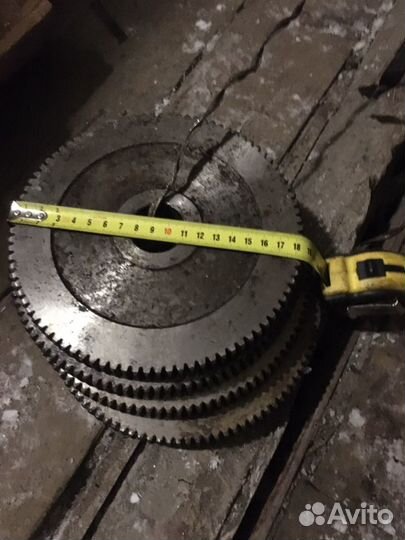 Шпиндель,винт