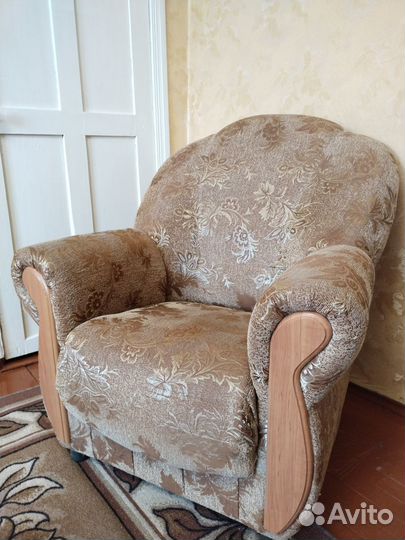 Продам кресла