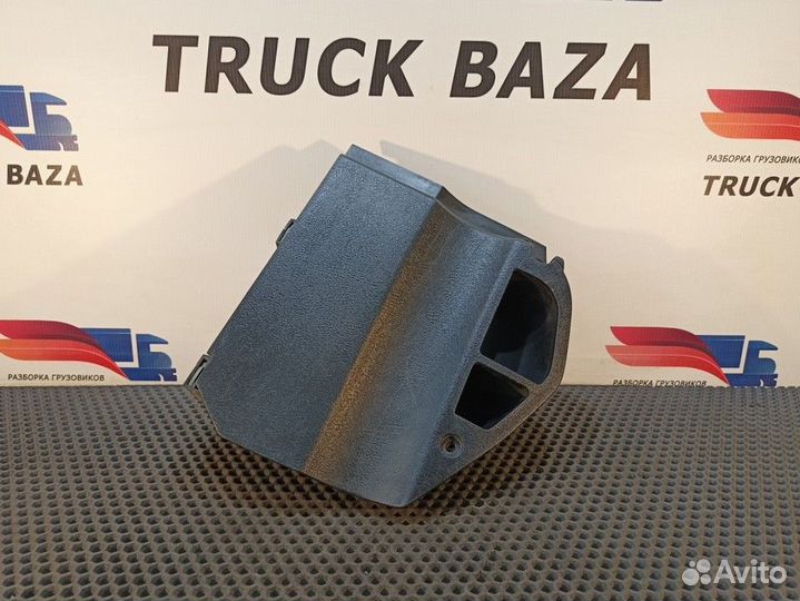 81617010156 Воздуховод салона правый