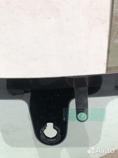 Лада приора - лобовое стекло