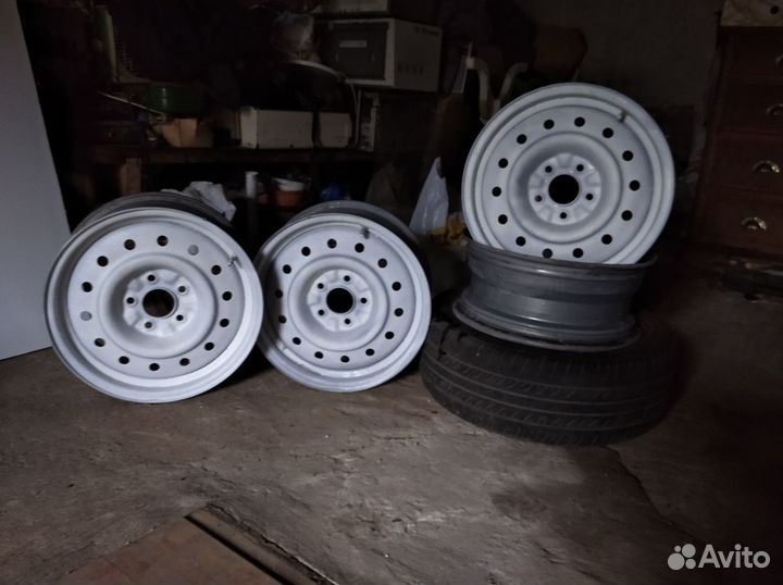 Диски 5x114.3 r16