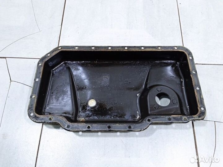 Поддон двигателя Ауди A8 D3 4E